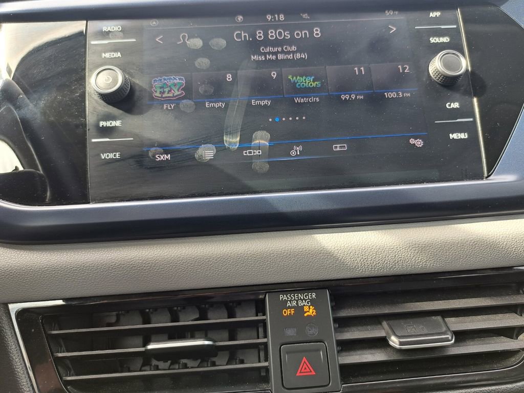 Used 2022 Volkswagen Taos SE image 10