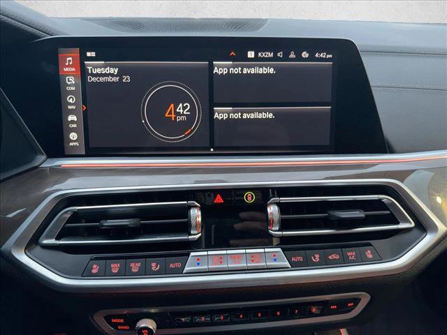 Used 2022 BMW X5 xDrive40i w/ M Sport Package image 18