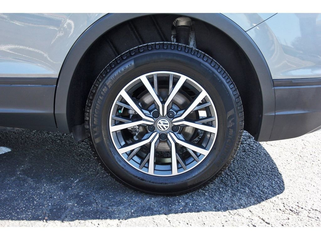 Used 2021 Volkswagen Tiguan S FWD image 35