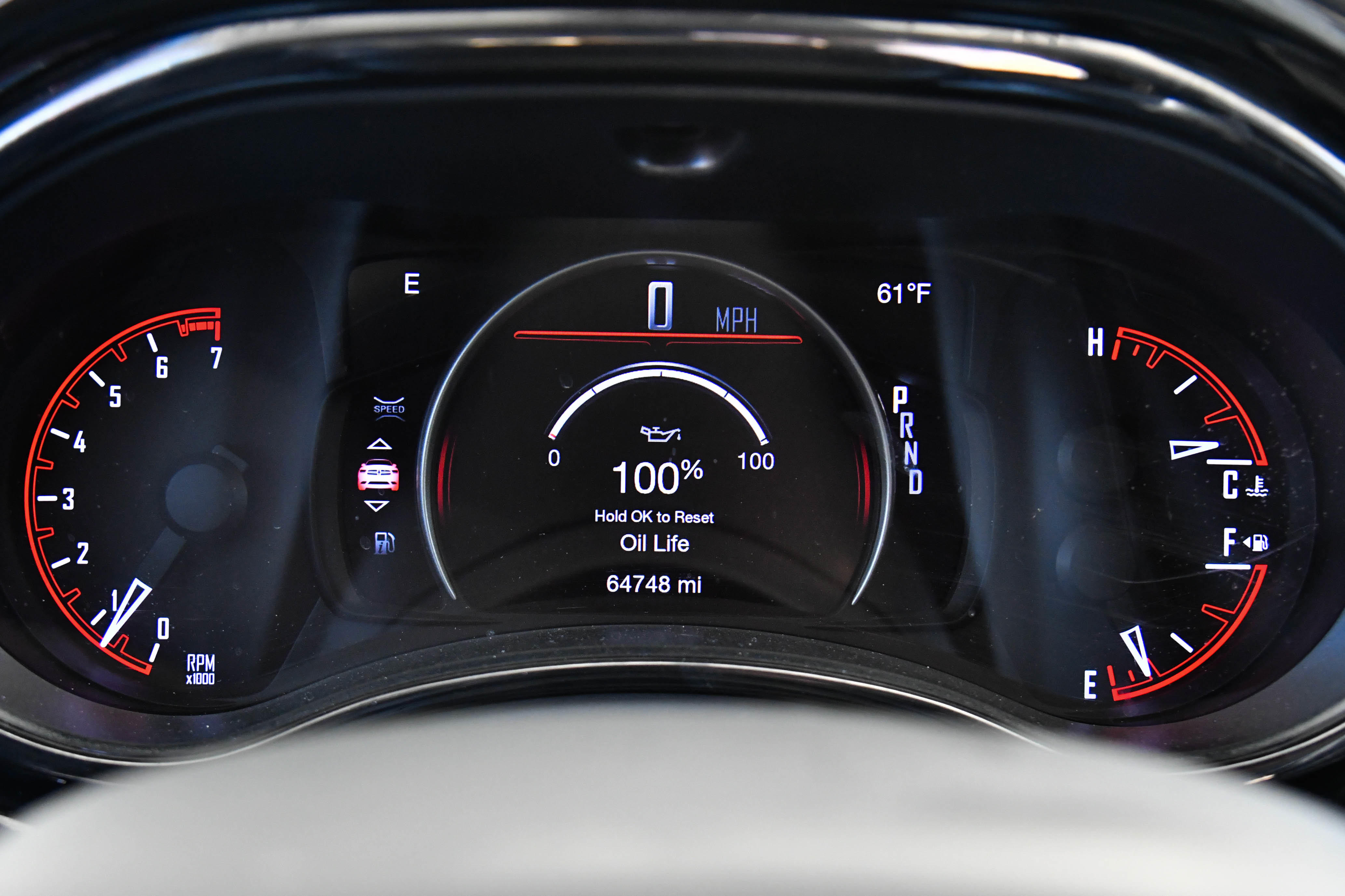 Used 2022 Dodge Durango SXT image 28