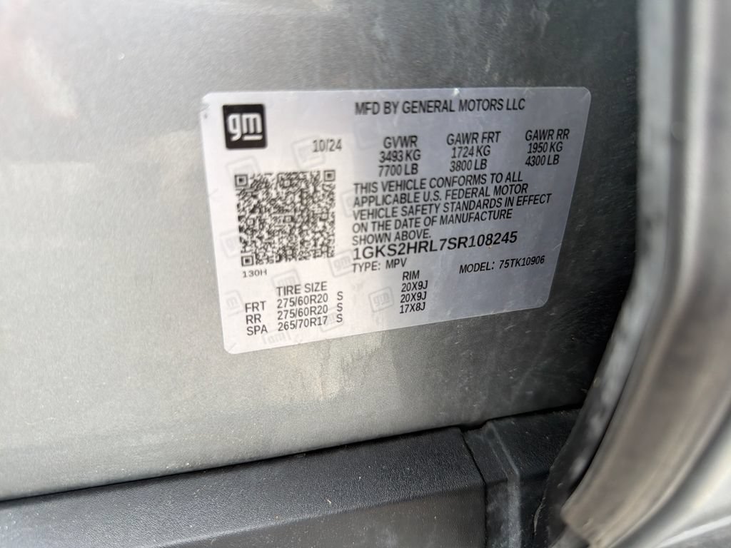 Certified 2025 GMC Yukon XL AT4 AWD/4WD image 31