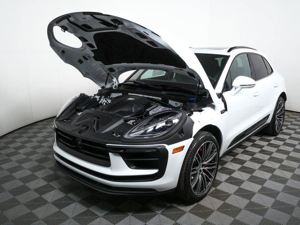 New 2026 Porsche Macan S AWD/4WD image 35