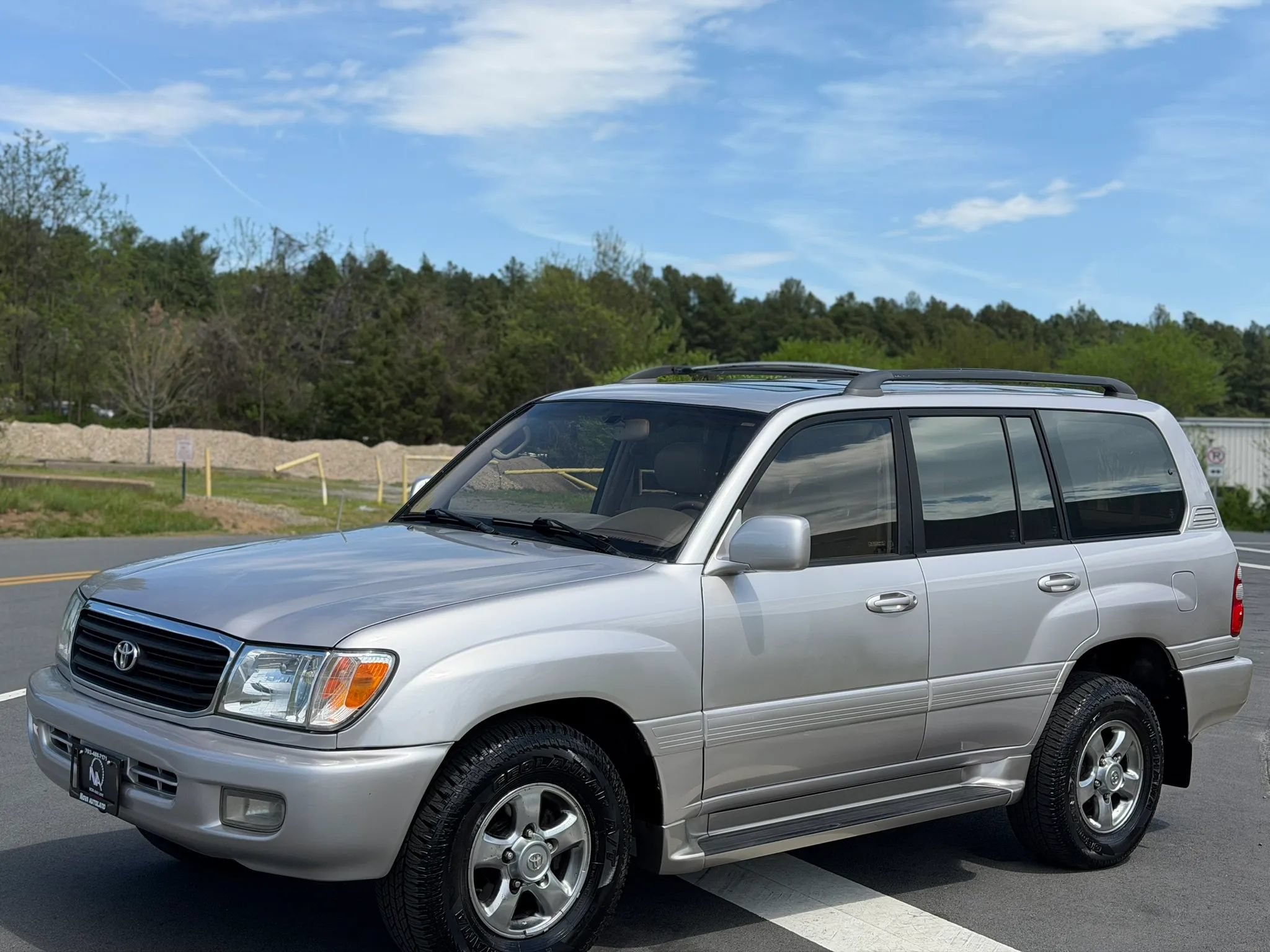 Used 2002 Toyota Land Cruiser AWD/4WD image 5