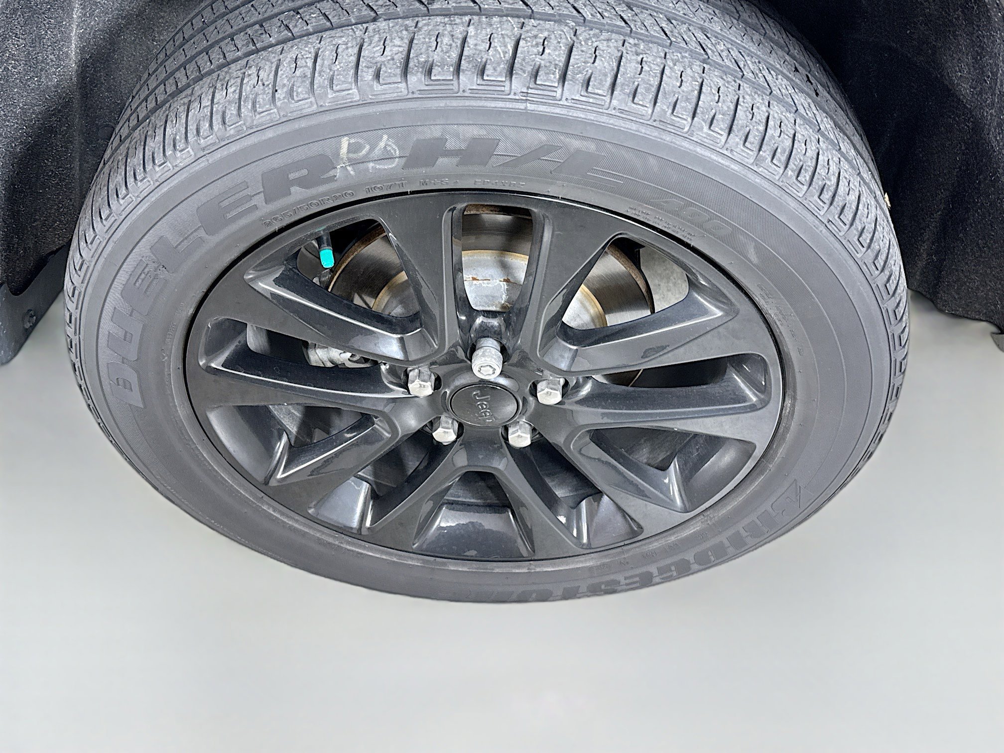 Used 2020 Jeep Grand Cherokee Altitude image 29