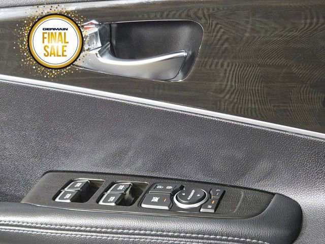Used 2019 Kia Sorento LX image 25
