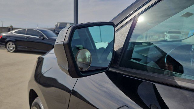 Used 2021 Chevrolet Equinox LS FWD image 19