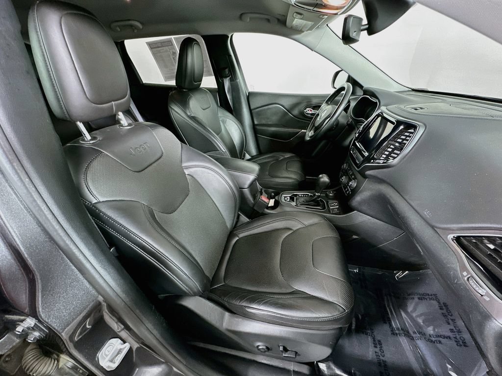 Certified 2020 Jeep Cherokee Limited AWD/4WD image 37