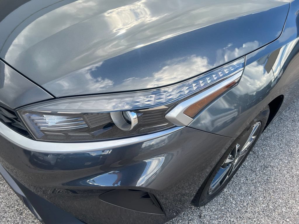 Certified 2023 Kia Forte LXS FWD image 25