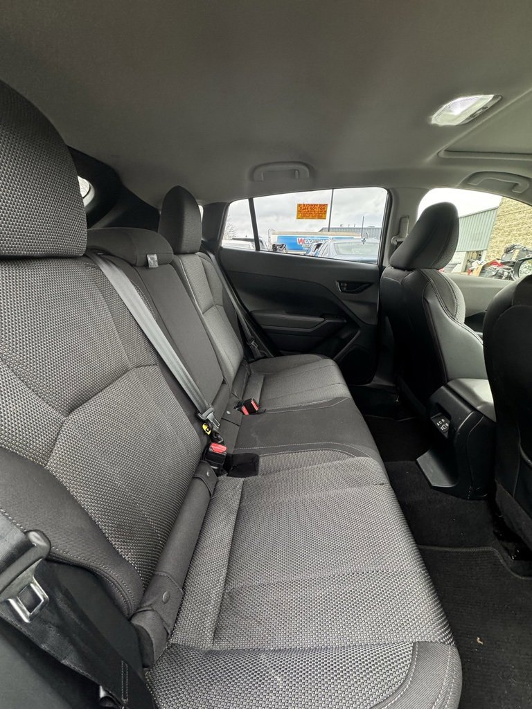 Used 2024 Subaru Crosstrek 2.0i Premium image 4