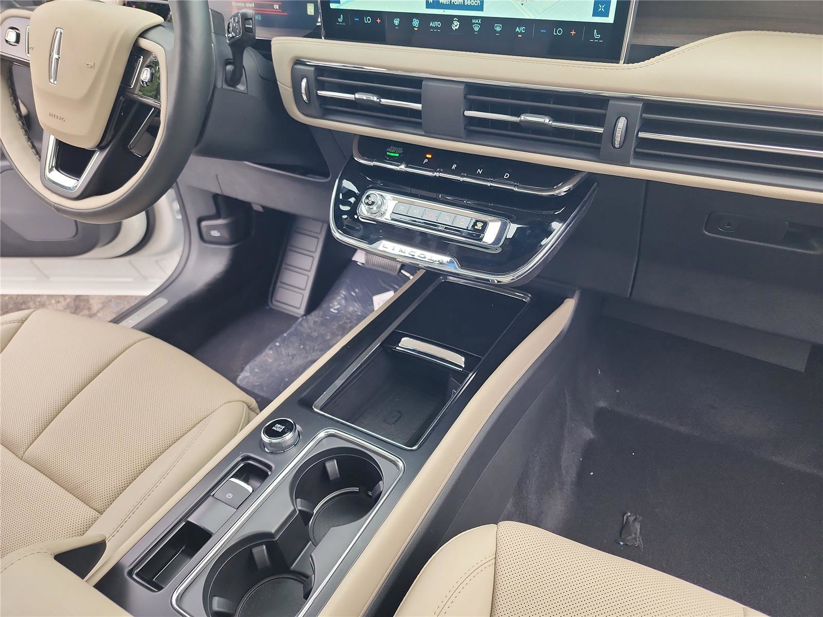 New 2026 Lincoln Corsair Reserve image 27