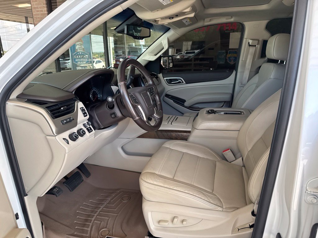 Used 2018 GMC Yukon XL Denali w/ Denali Ultimate Package AWD/4WD image 8