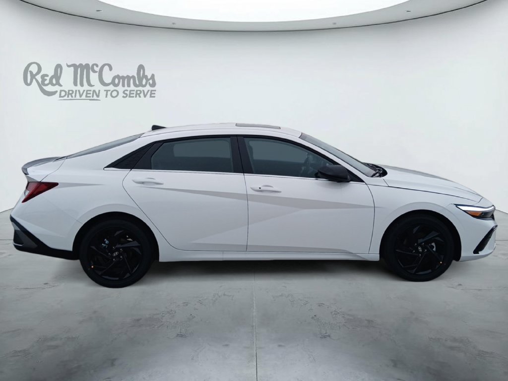 New 2026 Hyundai Elantra SEL Sport FWD image 6