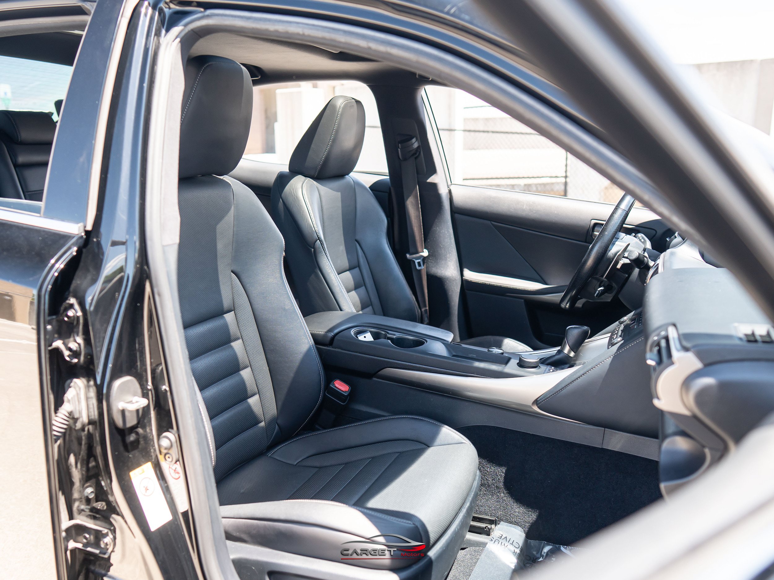 Used 2019 Lexus IS 300 F Sport w/ F Sport Package RWD image 15