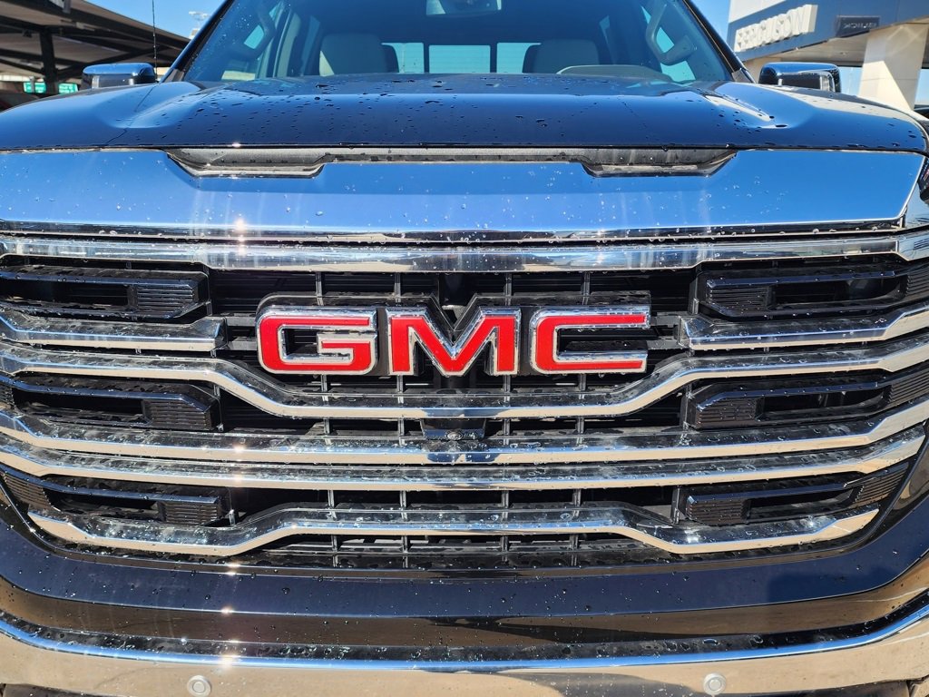 New 2026 GMC Sierra 1500 SLT w/ SLT Premium Plus Package image 10