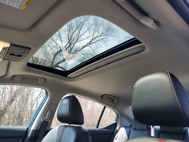 Certified 2023 Nissan Sentra SR w/ SR Premium Package FWD image 6
