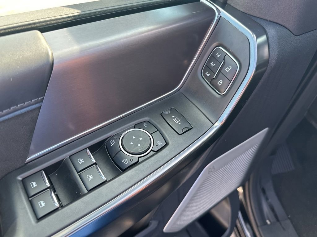 New 2026 Ford F250 Platinum image 12