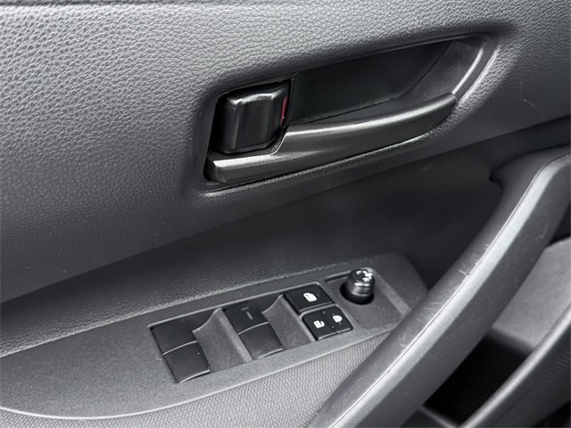 Certified 2025 Toyota Corolla LE image 32