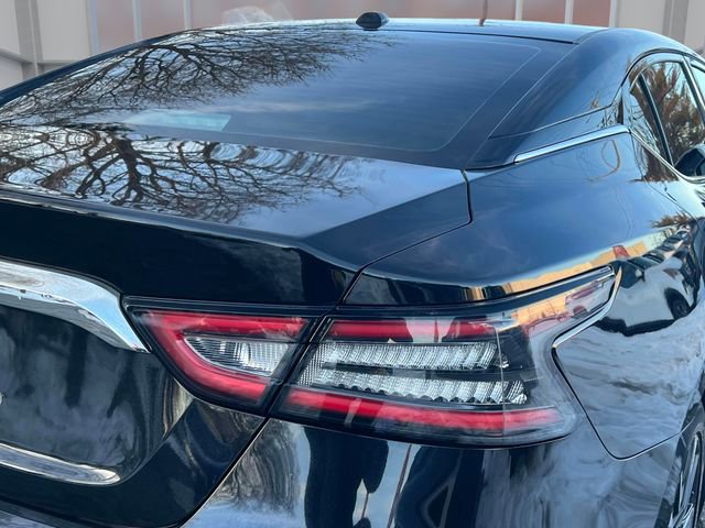 Used 2019 Nissan Maxima 3.5 S w/ Floor Mat Group FWD image 10