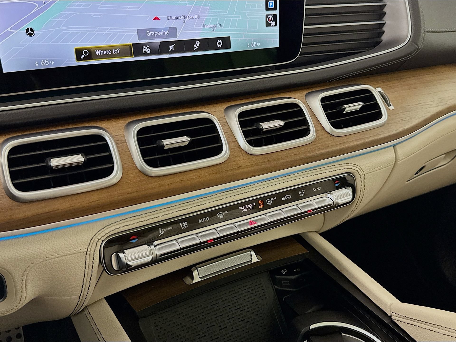Certified 2023 Mercedes-Benz GLS 580 4MATIC image 17