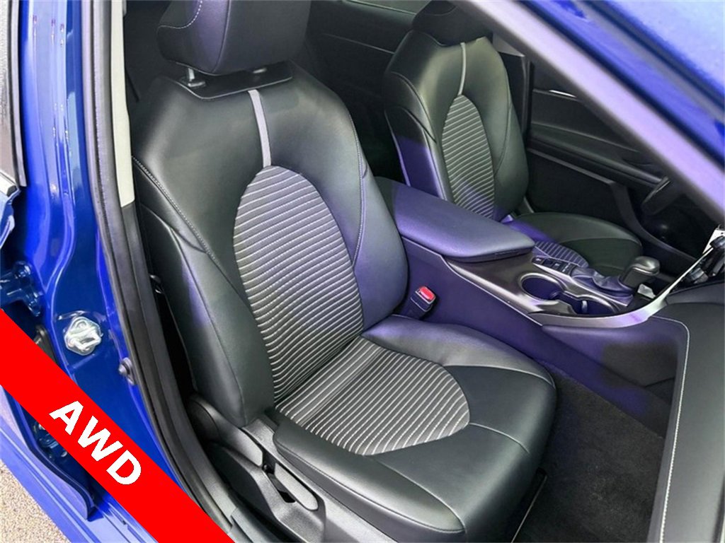 Used 2023 Toyota Camry SE image 11