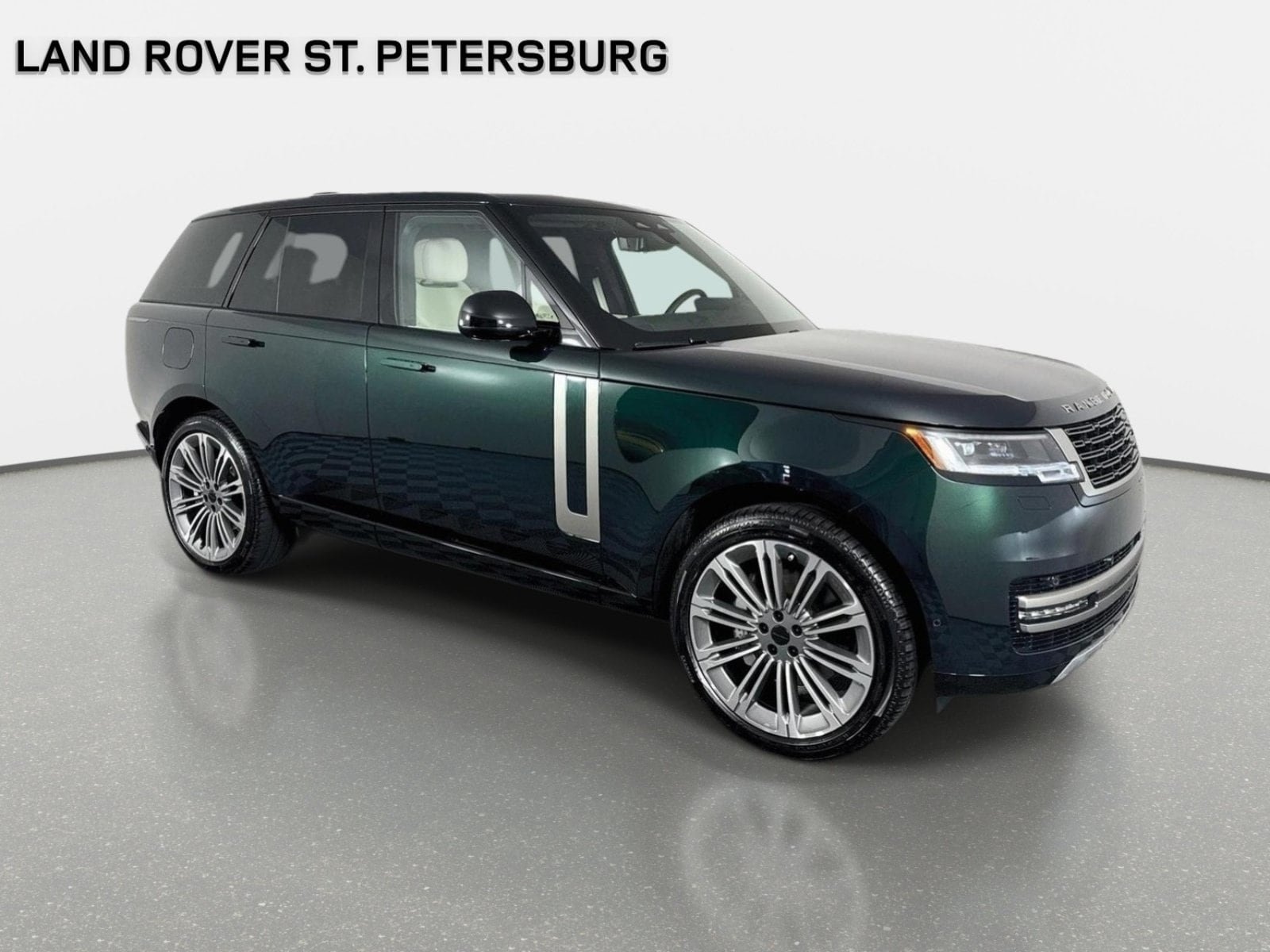 New 2026 Land Rover Range Rover SE AWD/4WD image 3