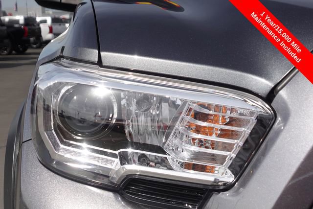 Certified 2023 Toyota Tacoma TRD Off-Road w/ Technology Package AWD/4WD image 6