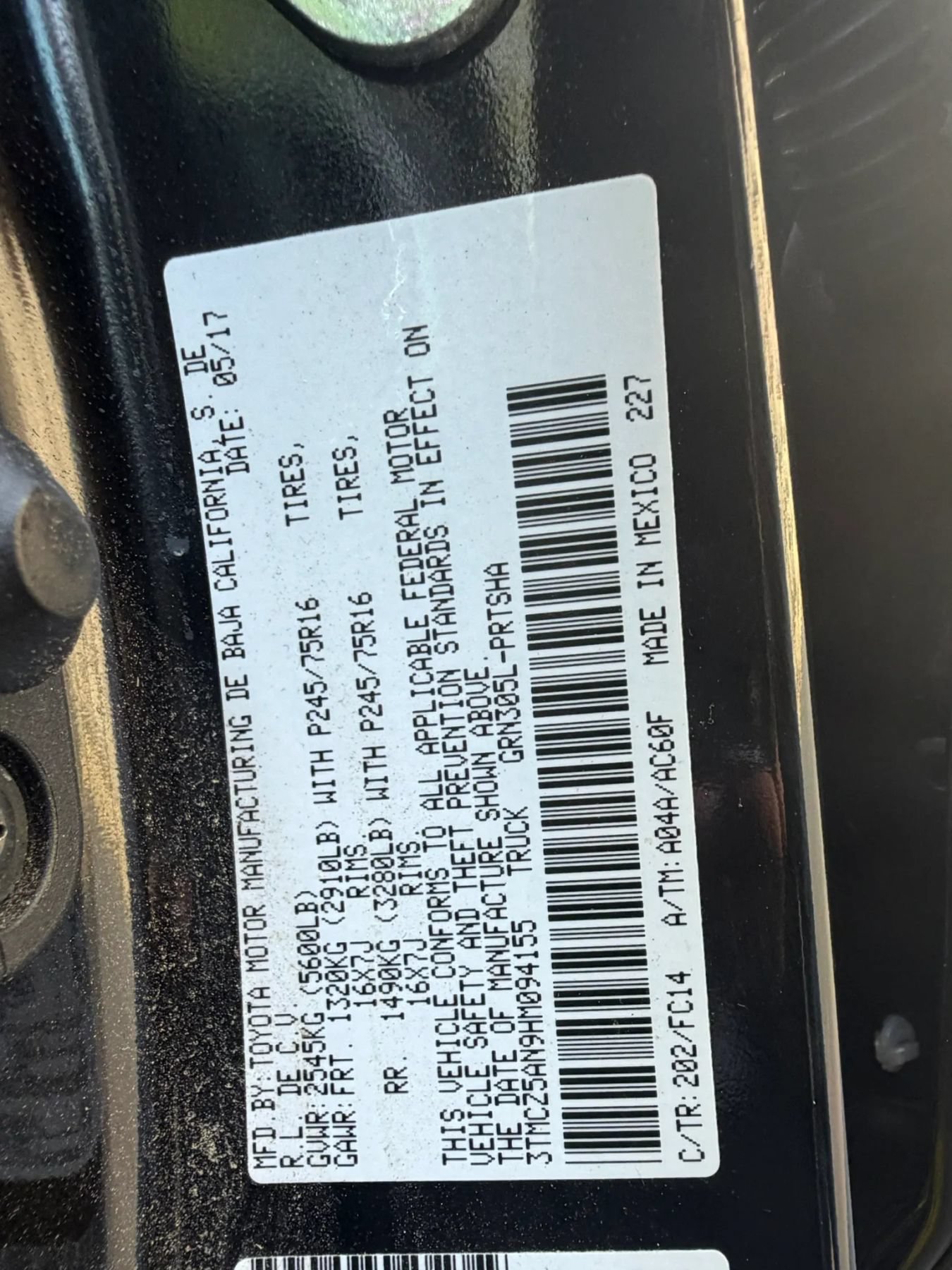 Used 2017 Toyota Tacoma SR5 w/ Tow Package AWD/4WD image 26