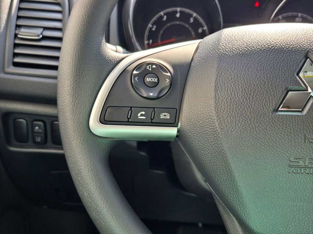 New 2025 Mitsubishi Outlander Sport ES image 23
