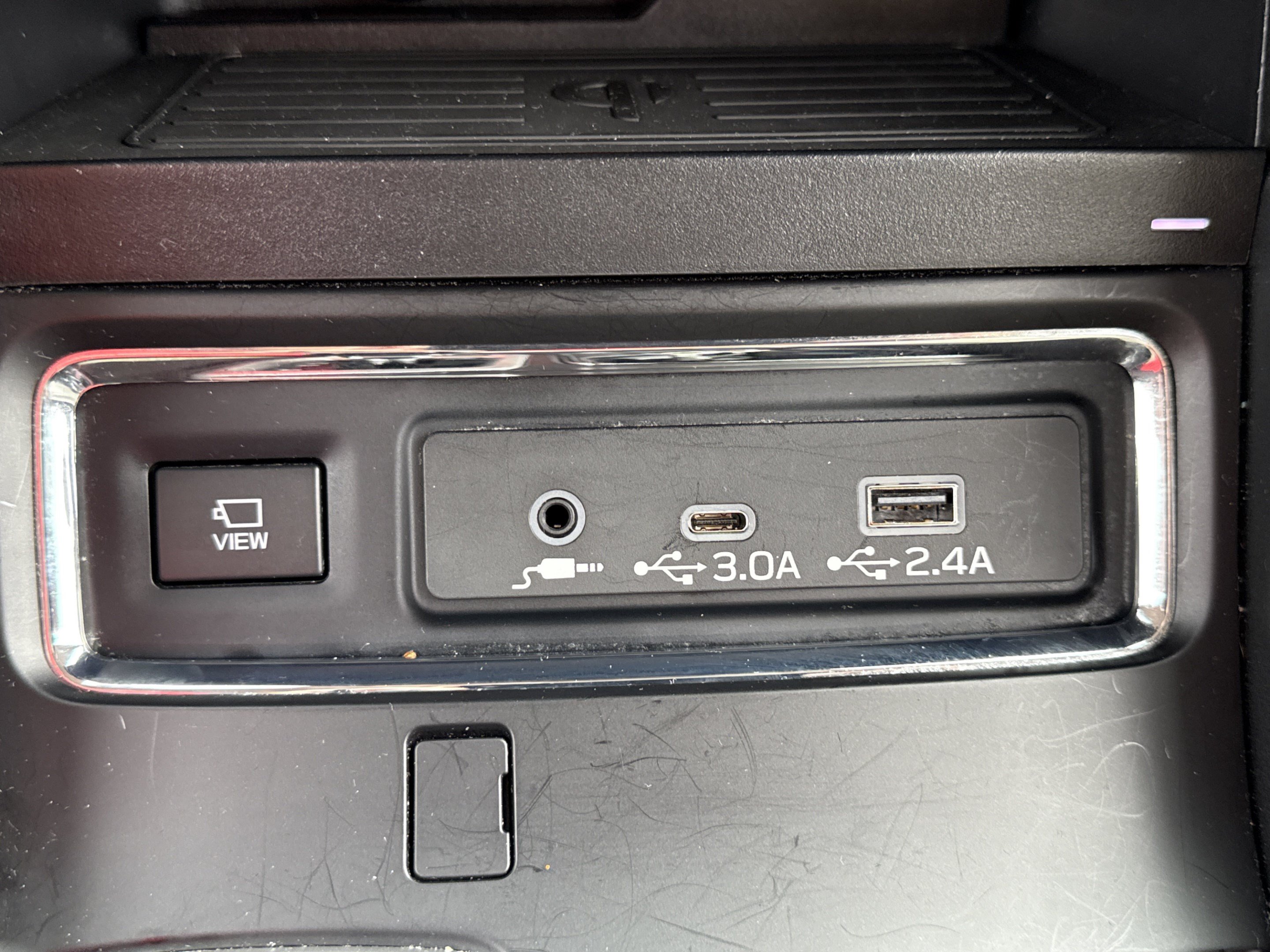 Used 2023 Subaru Ascent Limited w/ Technology Package AWD/4WD image 33