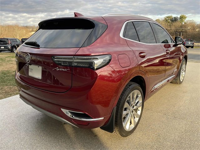 Certified 2023 Buick Envision Avenir image 4