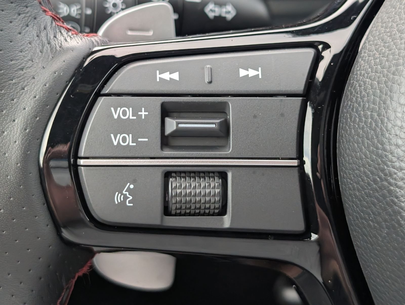 Used 2025 Acura ADX A-Spec FWD image 23