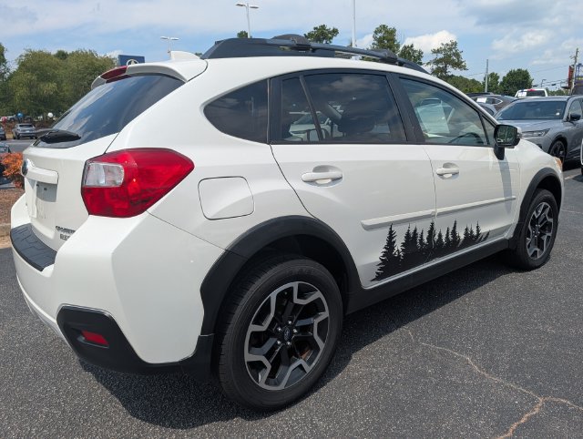 Used 2017 Subaru Crosstrek 2.0i Limited w/ Popular Package #2 AWD/4WD image 8