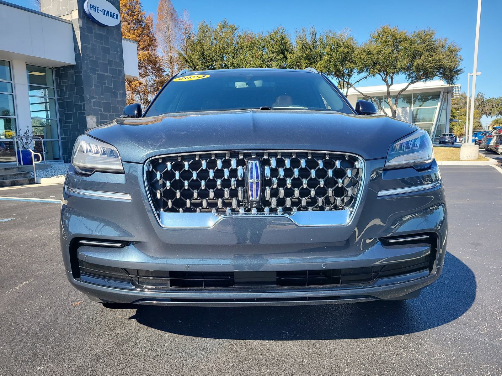 Used 2023 Lincoln Aviator Grand Touring w/ Equipment Group 301A image 3