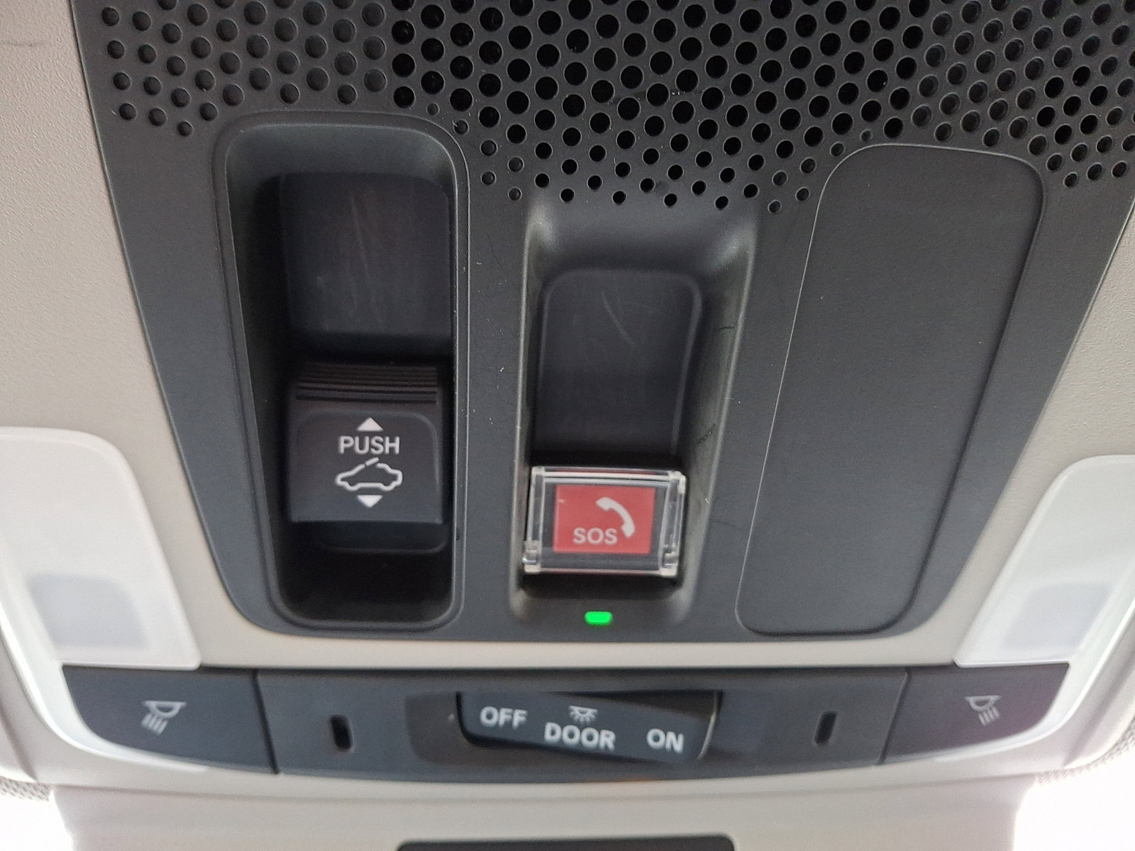 Used 2023 Honda Accord EX image 26