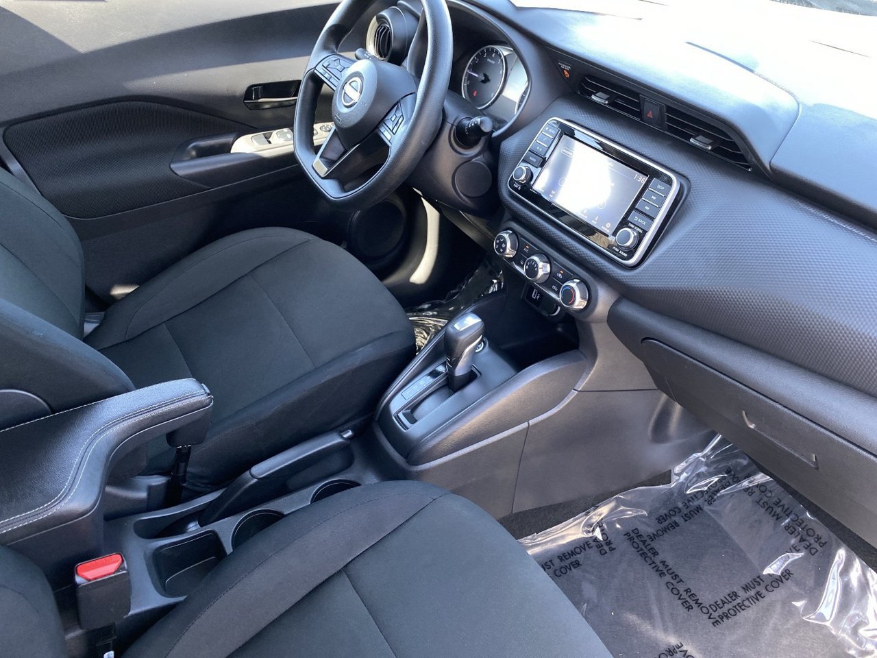 Certified 2025 Nissan Kicks Play S FWD image 9