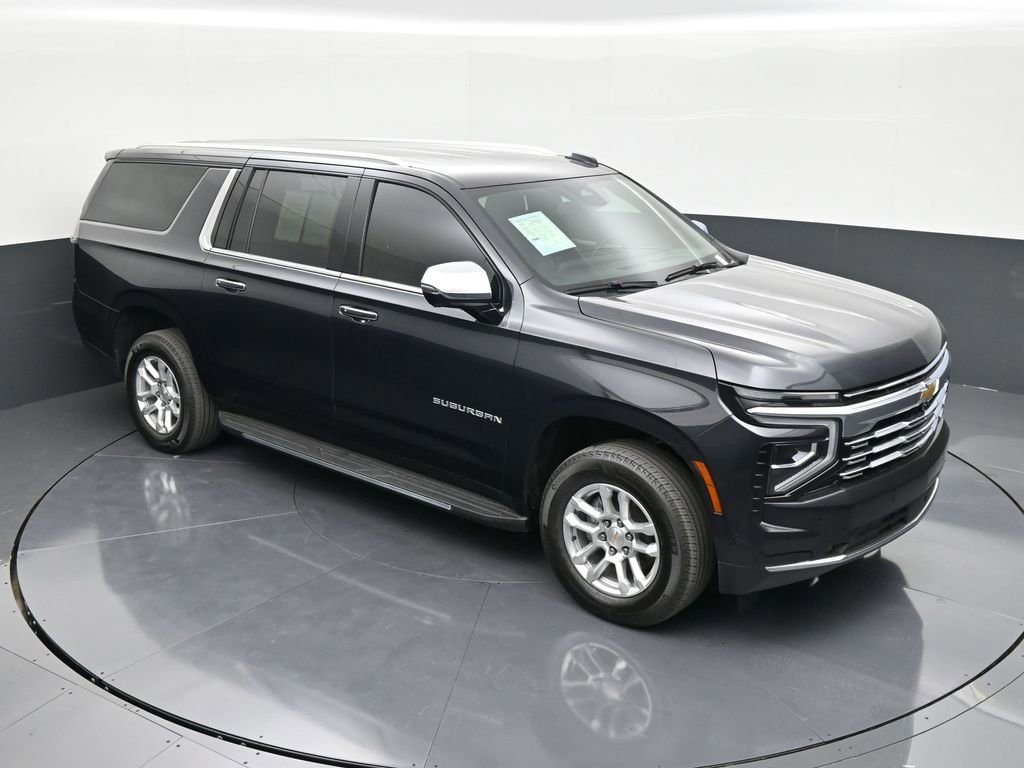 Certified 2025 Chevrolet Suburban Premier image 18