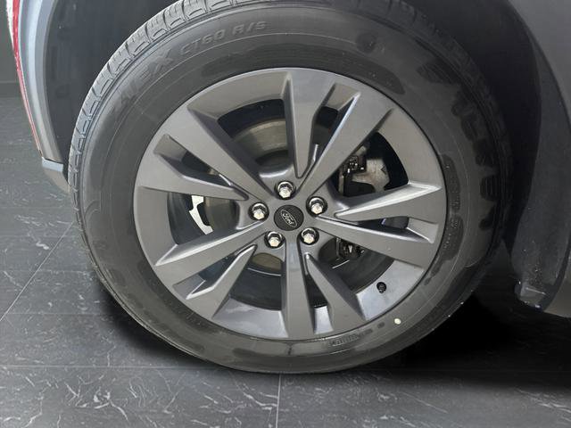 Used 2022 Ford Explorer XLT w/ Equipment Group 202A image 35