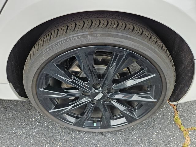 Used 2024 Cadillac CT4 Luxury w/ LPO, ONYX Package RWD image 14