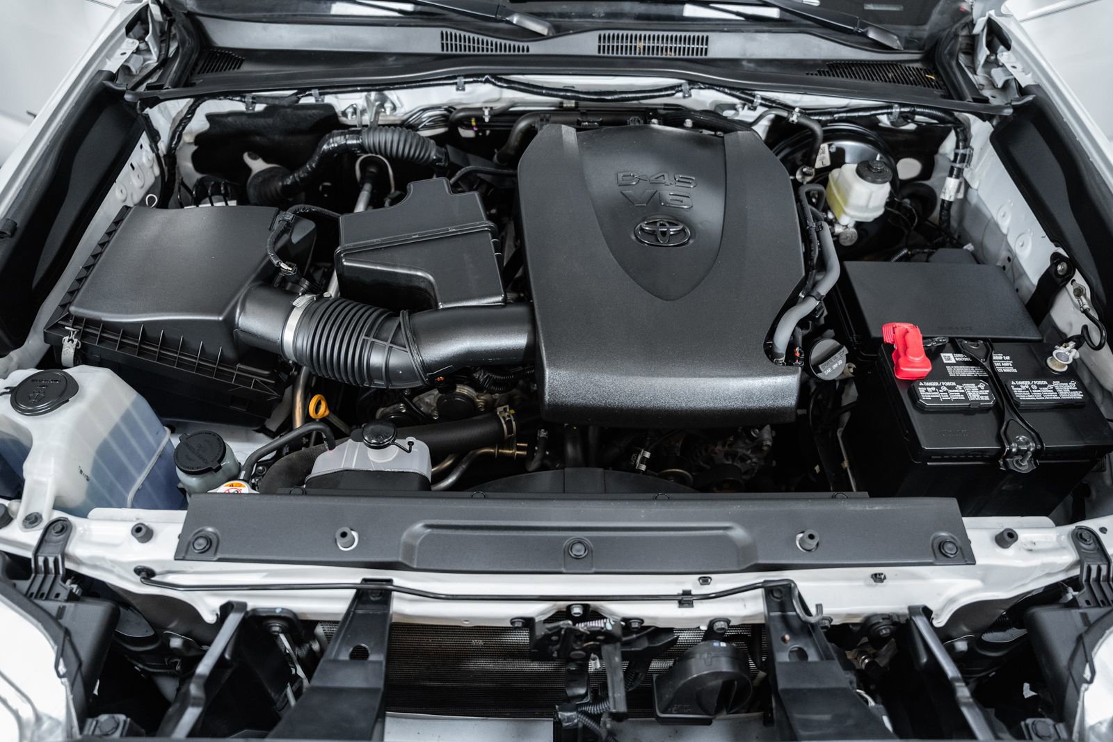 Used 2020 Toyota Tacoma SR5 image 26