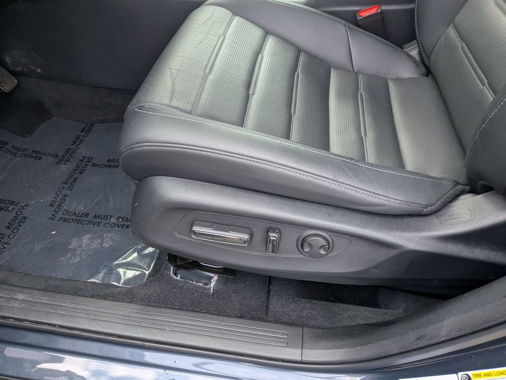 Used 2025 Honda CR-V EX-L image 14