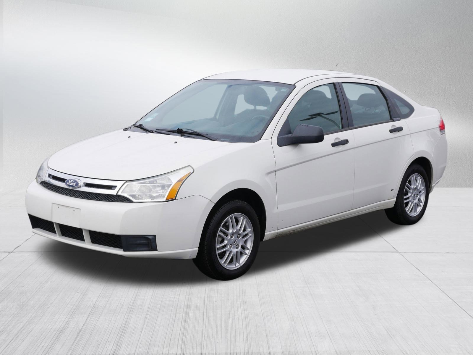 Used 2011 Ford Focus SE w/ 201A Rapid Spec Order Code image 3