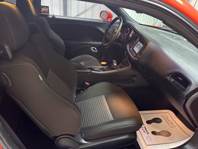 Used 2020 Dodge Challenger R/T RWD image 20