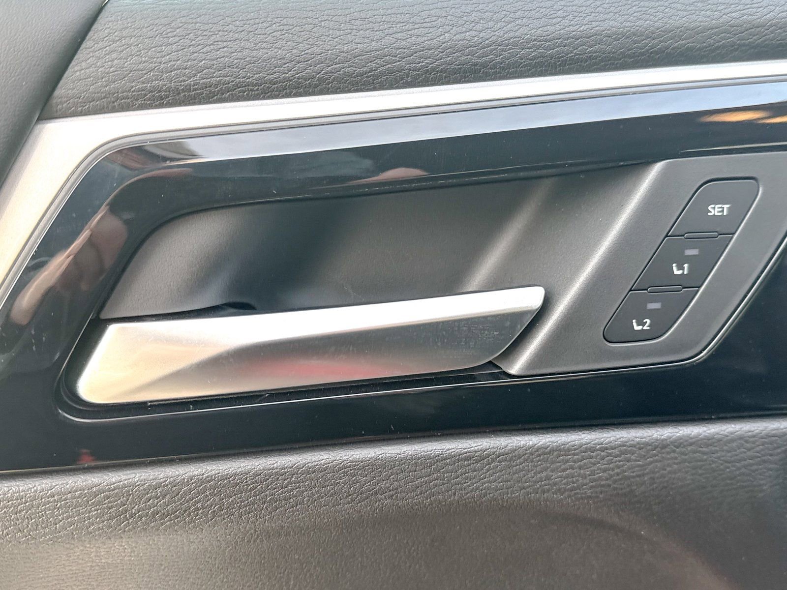 New 2025 Mitsubishi Outlander SEL image 18