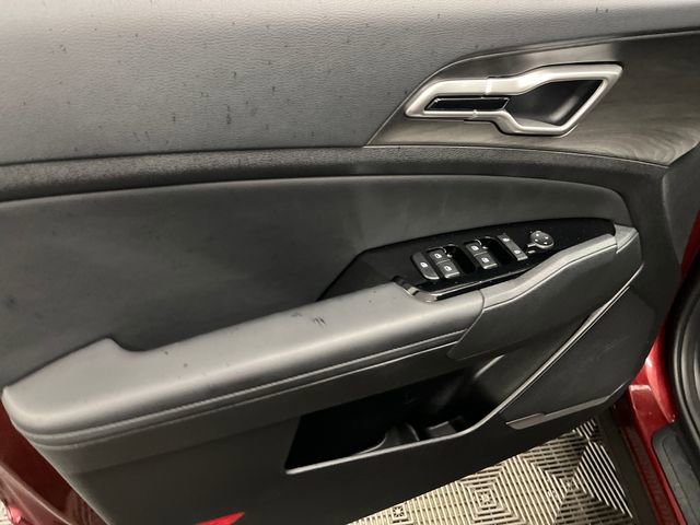 Certified 2025 Kia Sportage X-Line image 11