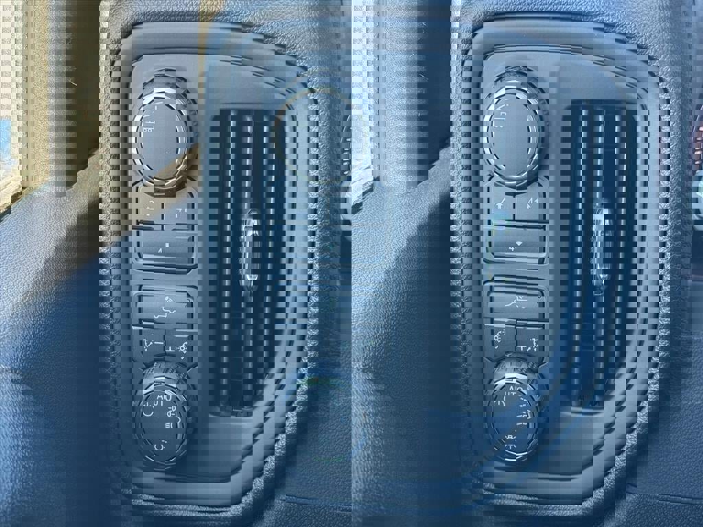 New 2026 Chevrolet Silverado 2500 Custom w/ Custom Convenience Package image 9