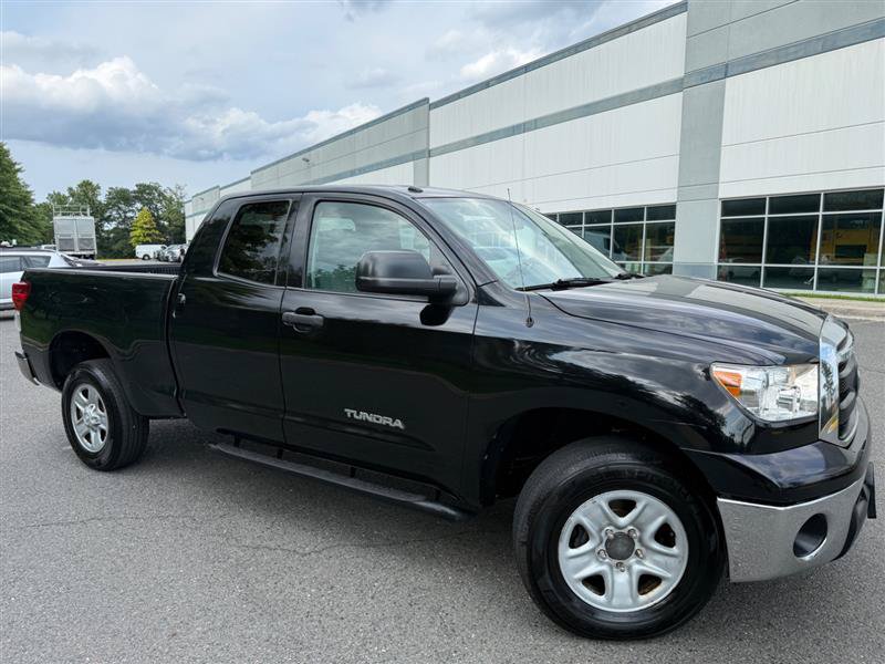 Used 2011 Toyota Tundra 4x4 Double Cab w/ Tow Pkg image 11