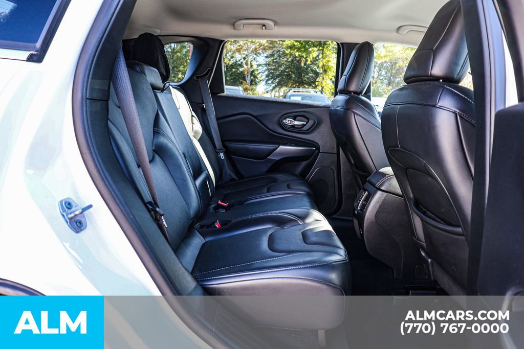 Used 2021 Jeep Cherokee Latitude Lux image 23