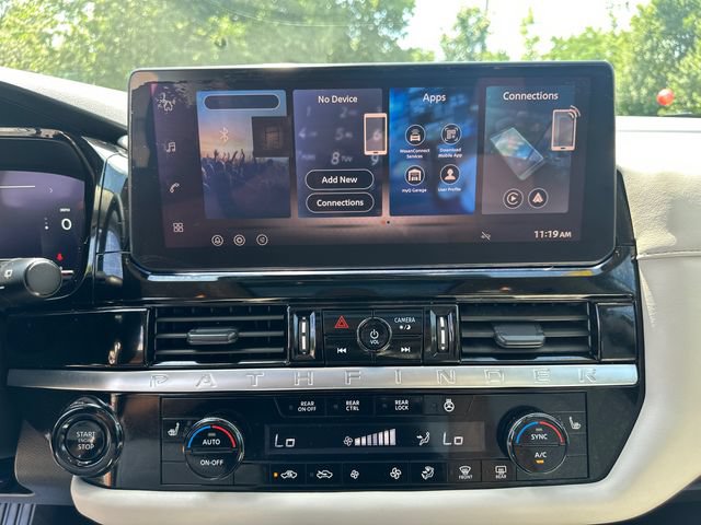 Used 2026 Nissan Pathfinder SL w/ SL Premium Package AWD/4WD image 37