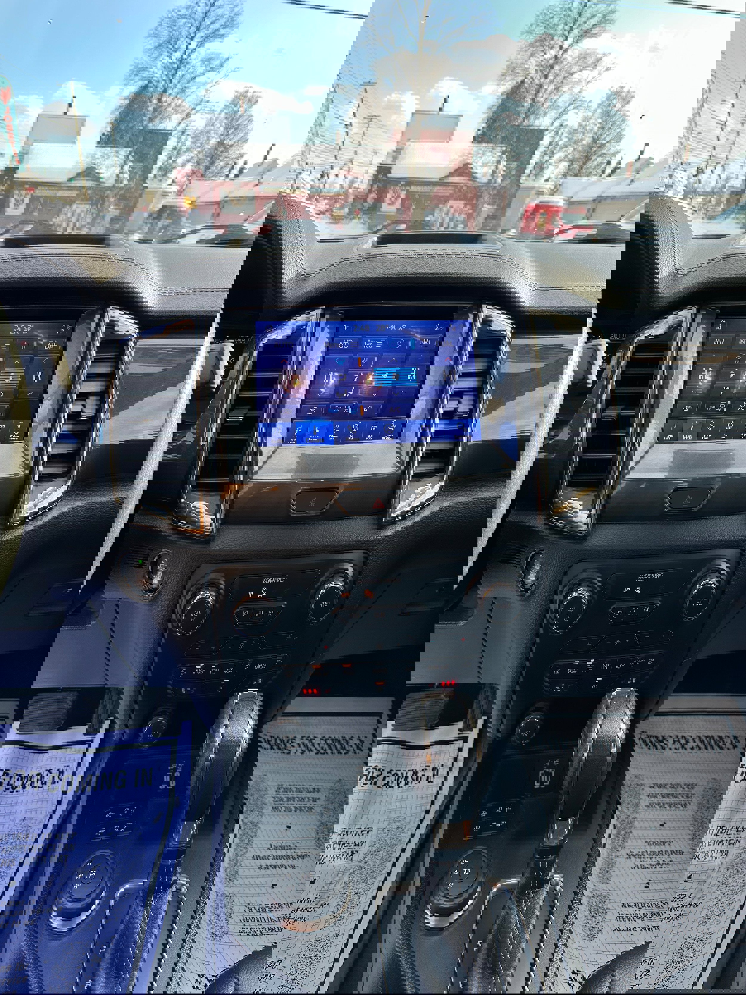 Used 2021 Ford Ranger Lariat w/ Equipment Group 501A High image 12