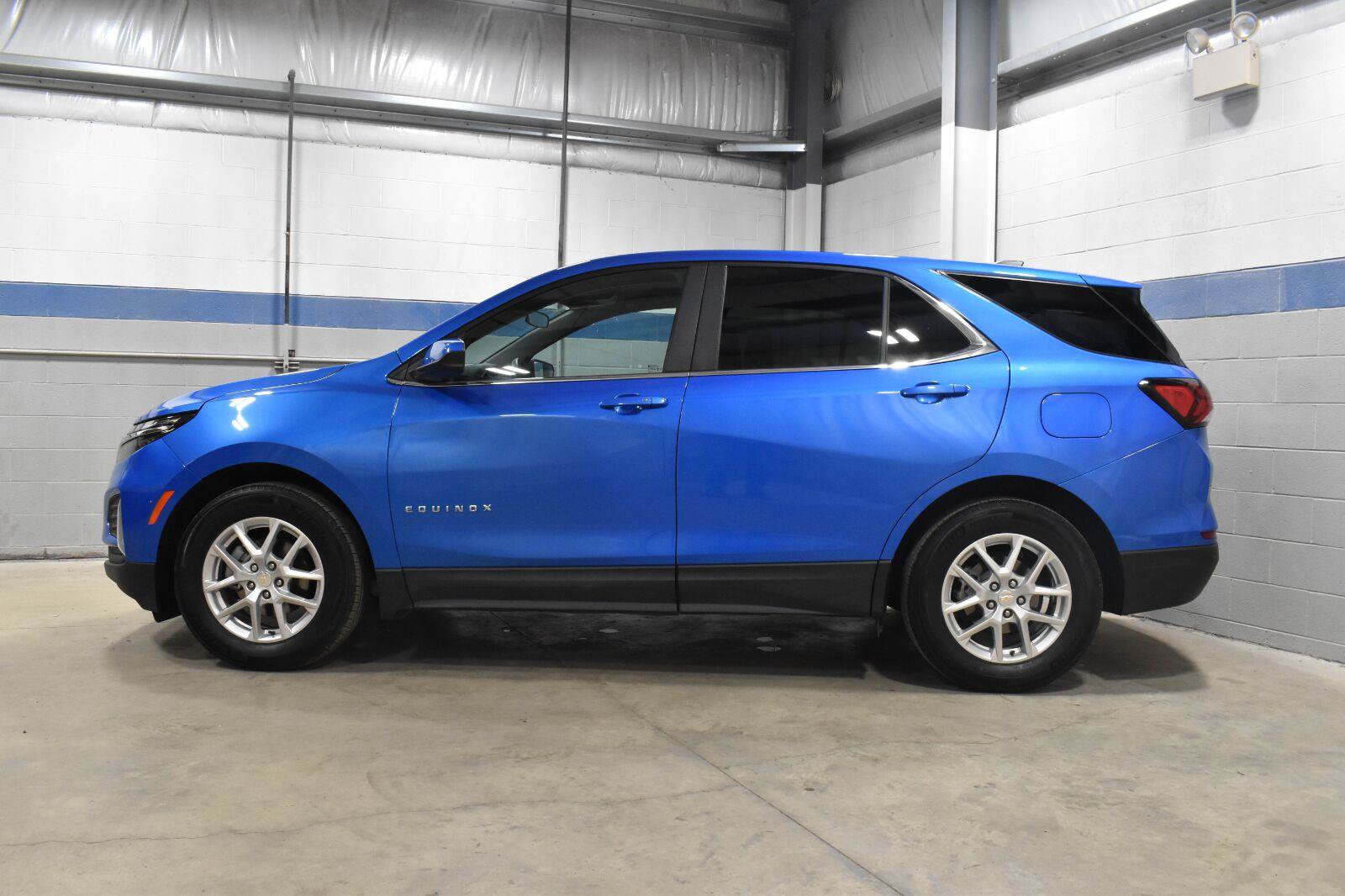 Used 2024 Chevrolet Equinox LT w/ LPO, Floor Liner Package FWD image 22